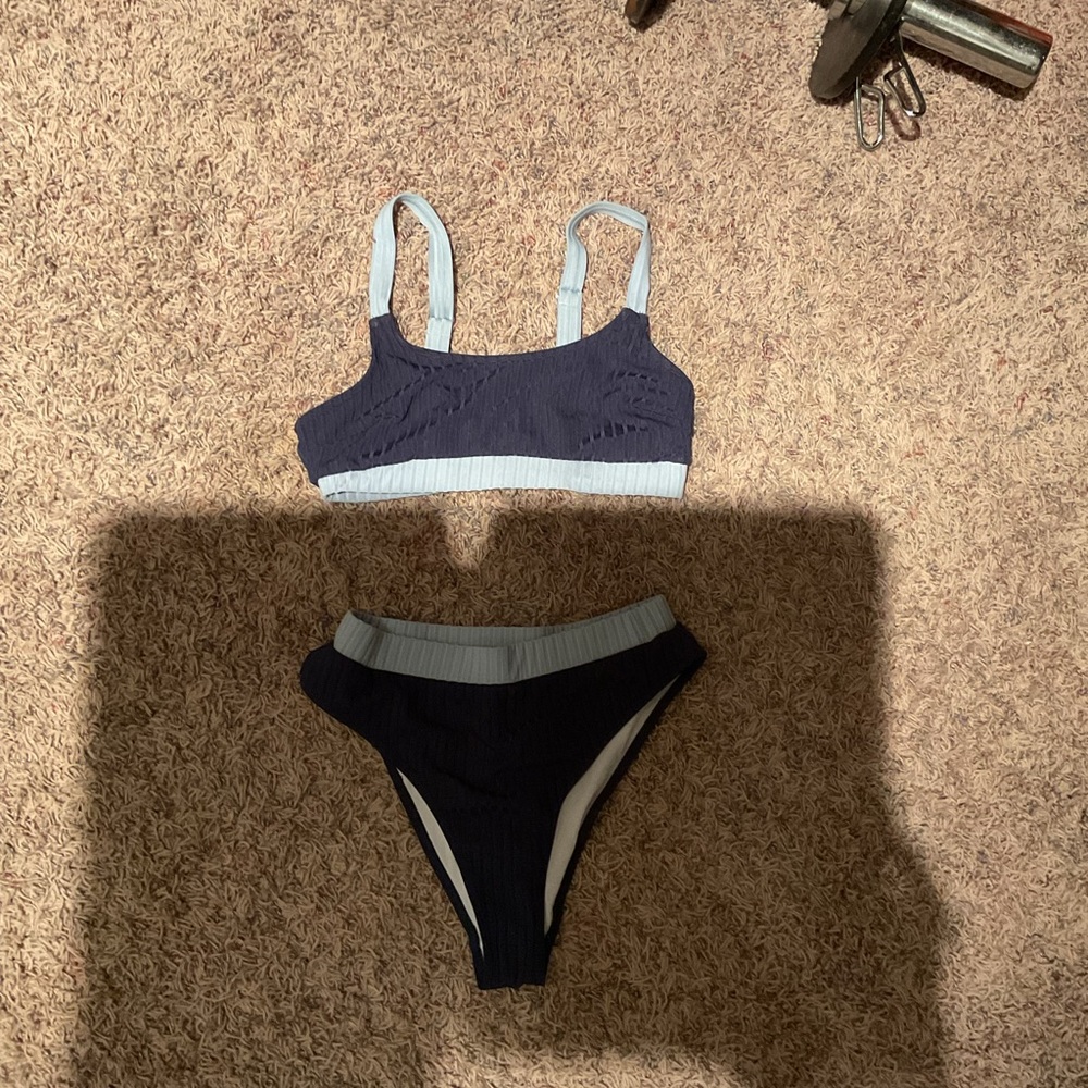 Color block bikini